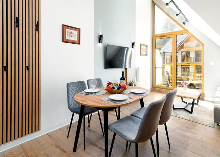 Good Time- Mariental - Centrum * شكلارسكا بوريبا