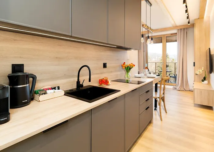 Good Time- Mariental - Centrum شكلارسكا بوريبا